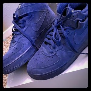AF1 Mid High